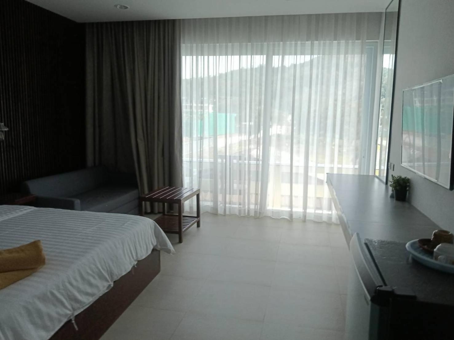 Beach House By Rose Massage Nai Thon Beach Exterior foto